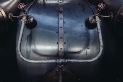 PRESSURE GAUGES AND TRENDS FOR..